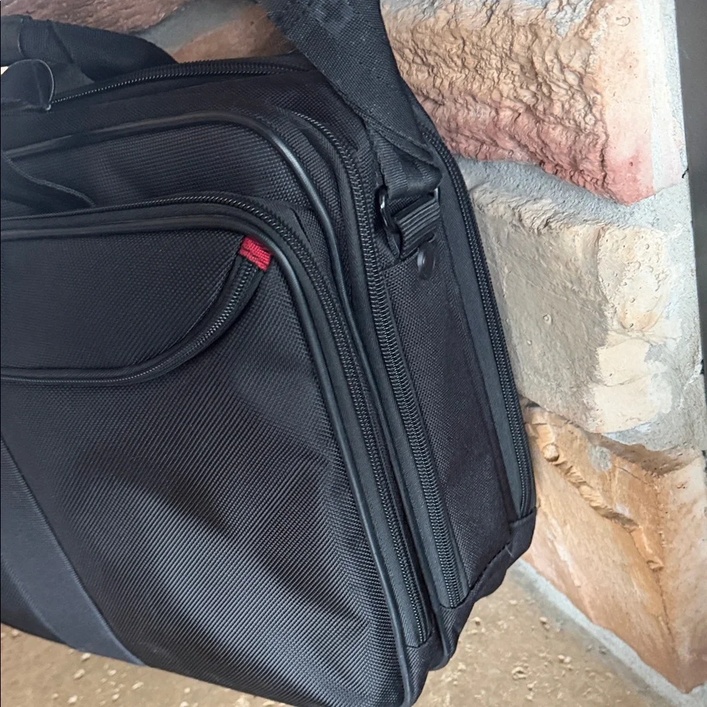 SwissGear Black Laptop Bag & Red Details Trolley Sleeve